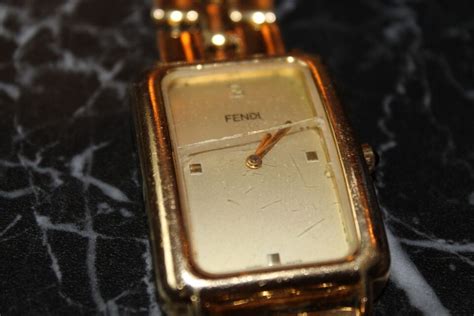 fendi watch 550 j|VINTAGE womens Fendi 550J watch .